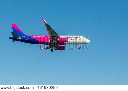 Larnaca, Cyprus - September 10, 2022: Airbus A320-232 Of Wizz Air Airlines Landing At Glafcos Clerid