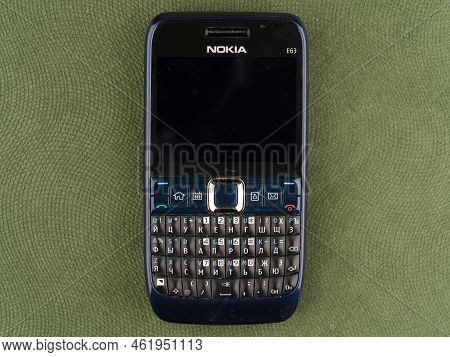 Moscow, Russia-september 16, 2022: Moscow, Russia-september 16, 2022: An Old Nokia E63 Push-button P