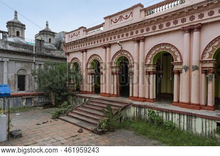 Howrah, West Bengal, India - 26th October 2020 : Decorated Colorful Pillars Of Shib Mandir, Temple F