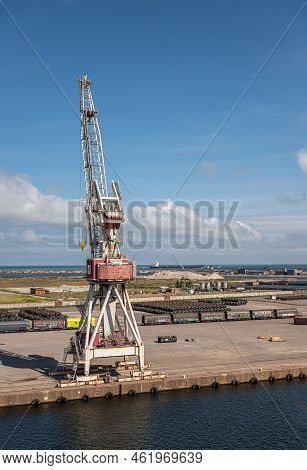 Europe, France, Dunkerque - July 9, 2022: Port Scenery On Quay 6. Tall Crane At Edge Of Dock And Num