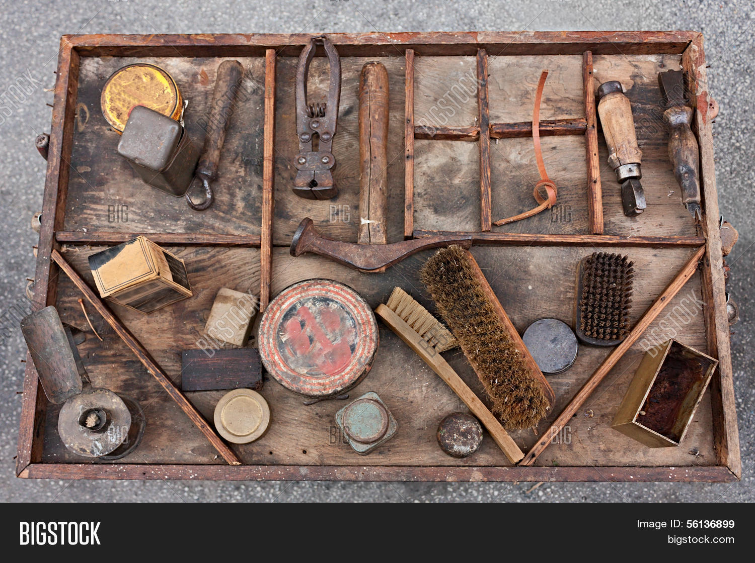 ящик для инструментов американский. ящик для инструментов сапожника 8 букв. сапожный инструмент 19 века. старинный ящик для инструментов деревянный. ящик для инструмента инрост 4565-05.