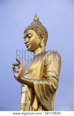 Golden Buddha Statue
