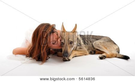 Donna e il lupo