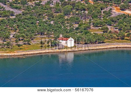 mediterranen Stil Kapelle am Meer