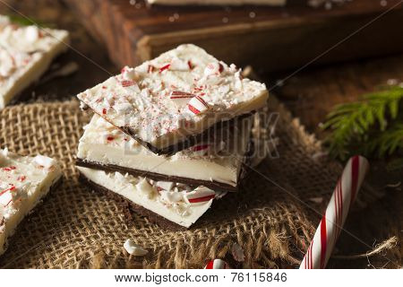 Homemade Holiday Peppermint Bark
