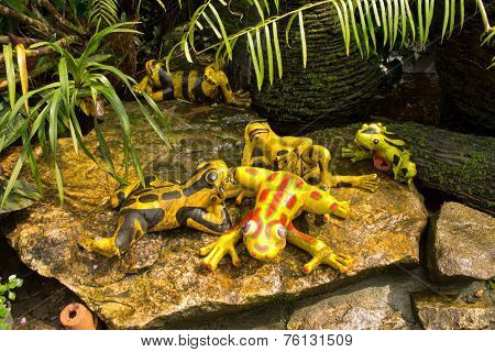 stone frog