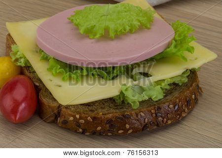 Sandwith With Ham And Cheese
