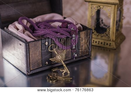 Fashion Jewelry, Beads, Decorations