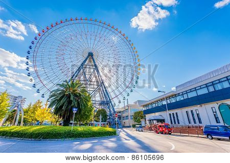 Tempozan Ferris Wheel in Osaka Prefecture, Japan