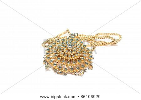 Wedding gold jewelry for Indian bride