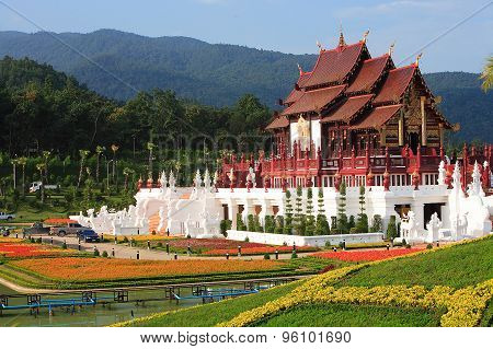 ROYAL FLORA RATCHAPHRUEK
