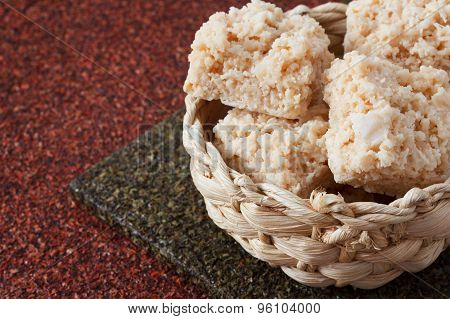 Coconut Candy Cocada