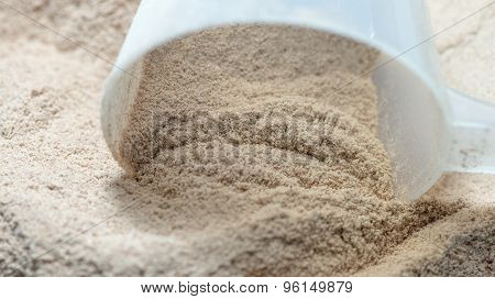 Isolate Protein Powder Flavour With Scoop Macro