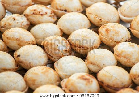Kanom Krok , Dessert Thai sweet. Thai coconut pudding
