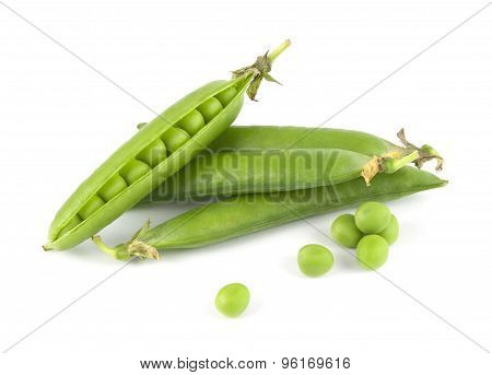 Fresh pea pods