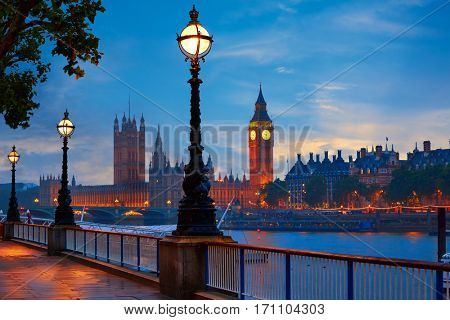 London sunset skyline Bigben and Thames river