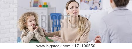 Mum Asking Psychologist For Help