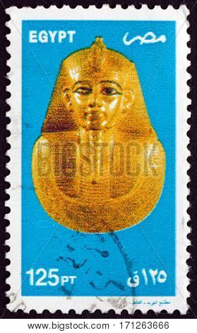 EGYPT - CIRCA 2002: a stamp printed in Egypt shows Funerary Mask of King Psusennes I circa 2002