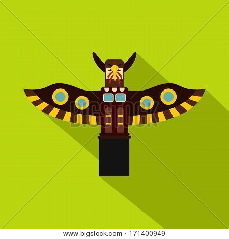 Indian totem pole icon. Flat illustration of indian totem pole in park,  vector icon for web isolated on lime background