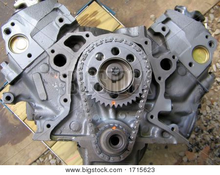 Motor ön