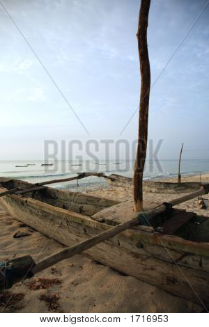 Catamaran sur la plage