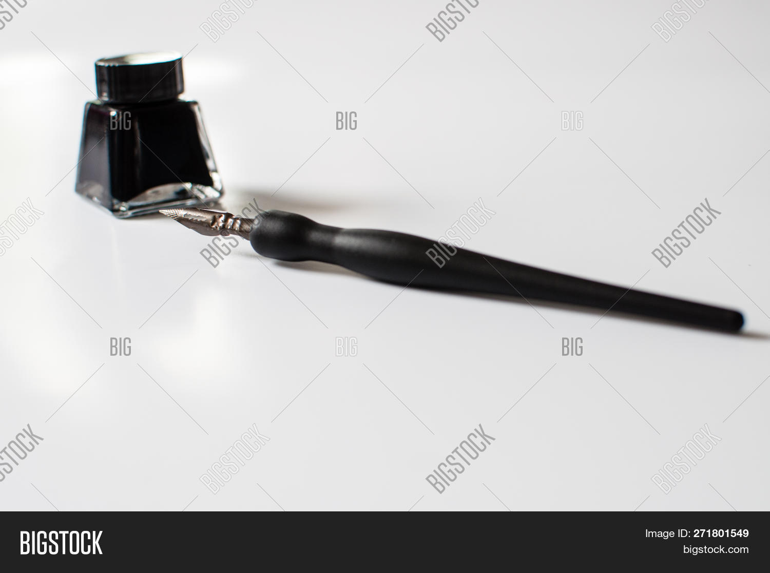 Old Ink Pen Ink Bottle Image & Photo (Free Trial) | Bigstock