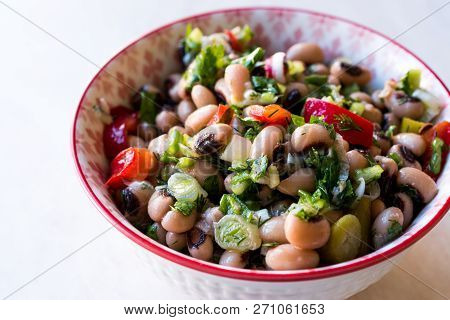 Kidney Bean Salad With Tomatoes, Parsley And Dill / Borulce Salatasi / Salata.
