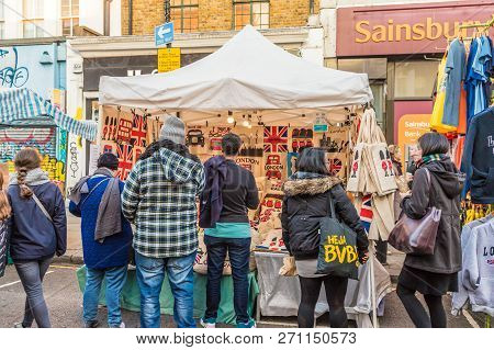 London. November 2018. A View Of A Market Stall Selling London Theamed Goods At Portobello Road Mark