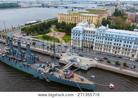 Pererburg, Russia - May 29, 2018: Cruiser Aurora In The River Neu, The City Of St.petersburg. Open T