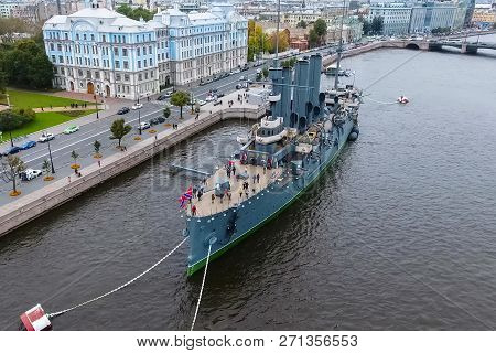 Pererburg, Russia - May 29, 2018: Cruiser Aurora In The River Neu, The City Of St.petersburg. Open T