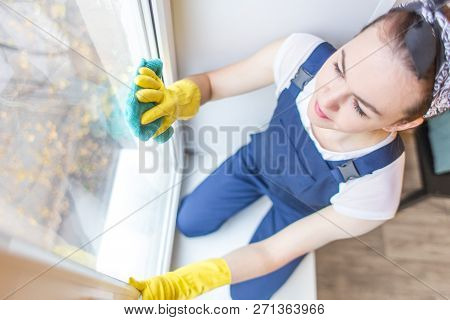 Cleaning Service With Professional Equipment During Work. Professiona Carpet Dry Cleaning, Sofa Dry 