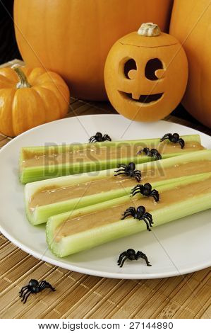gesunde Halloween Sellerie StÃ¶cke