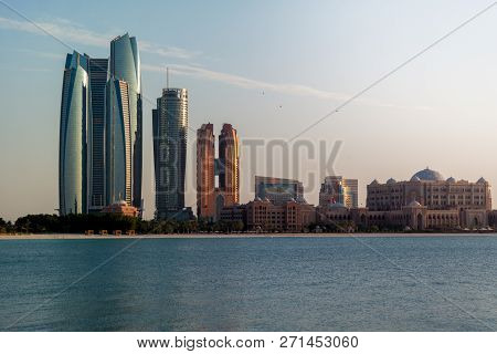 Abu Dhabi city skyline, beautiful view of the Etihad towers and Emirates Palace - Abu Dhabi, UAE - N