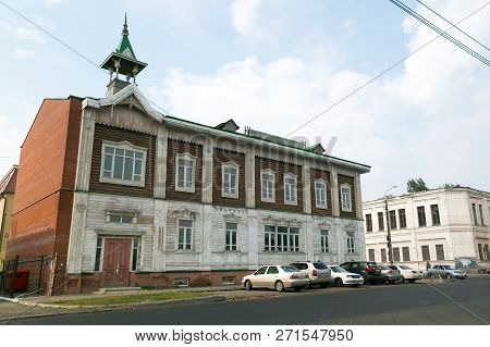 Barnaul, Russia, 07.19.2018 Old Town In Russian Siberia. Editorial.