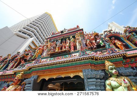 Sri Krishnan Temple Old Building In Bugis Singapore.