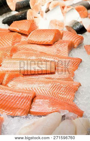 Fish Market, Fresh Fish In Street Market, Fresh Fish, Social Issue, Fish Market Street Market
