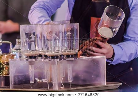 Showcase Syphon Coffee Maker By Syphonist.
