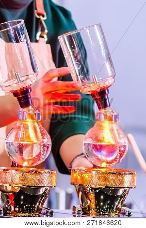 Showcase Syphon Coffee Maker By Syphonist.