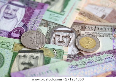 Collection of Saudi Arabia Riyal banknotes