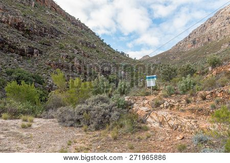 Cederberg, South Africa, August 23, 2018: The Start Of The Duiwelsgat Hiking Trail In The Uitkyk Pas