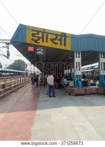 Platforms Empty Only Few Trains Running In Indian Railway Station Just Before Closing Down For Amid 