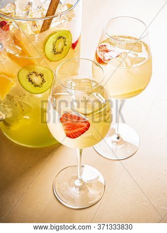 summr lemonade with kiwi fruits and strawberries