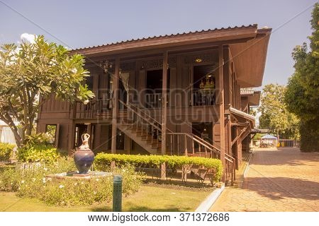 Thailand Tak Old Town Trog Baan Chin Alley