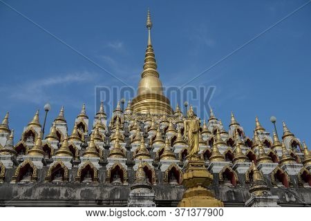 Thailand Mae Sot Wat Manee Pai Sohn