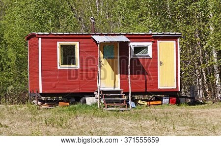 A Simple Summer Residence By The River