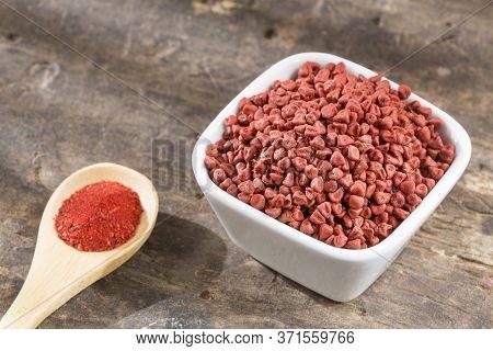 Achiote Grains And Powder - Bixa Orellana
