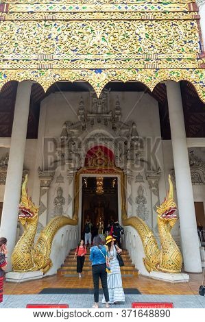 Chiang Mai Thailand-12 January 2020:wat Chedi Luang Temple,built During The Reign Of Phaya Saen Muea