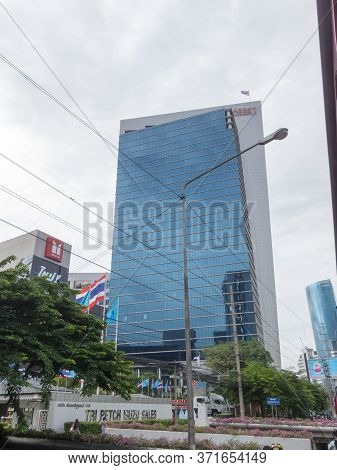 Vibhavadi-rangsit Road Bangkok,thailand-18 August 2018: Office Building, Shinawatra 3 On, 18 August 