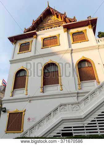 Wat Yannawa Bangkok, Thailand -16 October 2018;wat Yannawa, Royal Monastery Located On The Chao Phra
