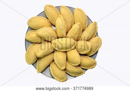 A Plate With National Shekarbura As Novruz Symbol . Novruz Holiday Concept. National Holiday Of Azer